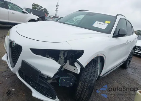 2020 Alfa Romeo Stelvio Rwd z USA, uszkodzony, nr VIN ZASPAJAN0L7C75625